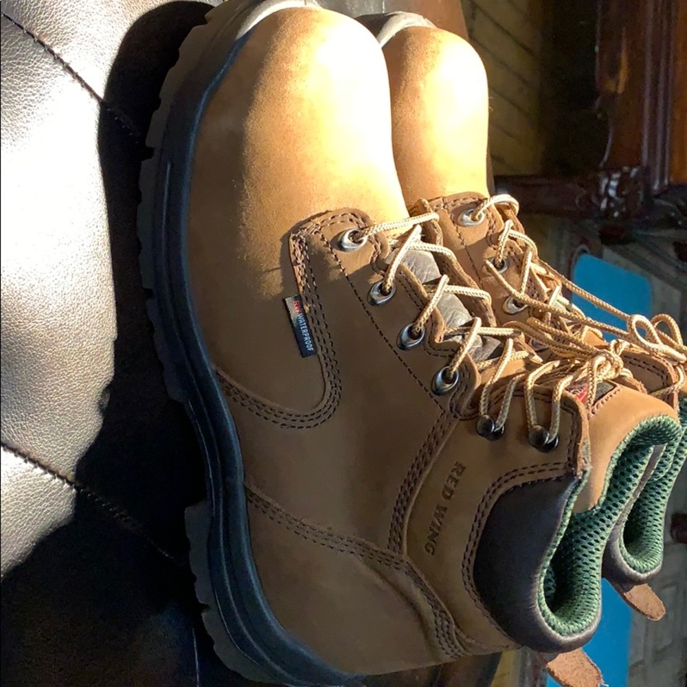 Red Wing men’s King Toe 6inch boot size 10